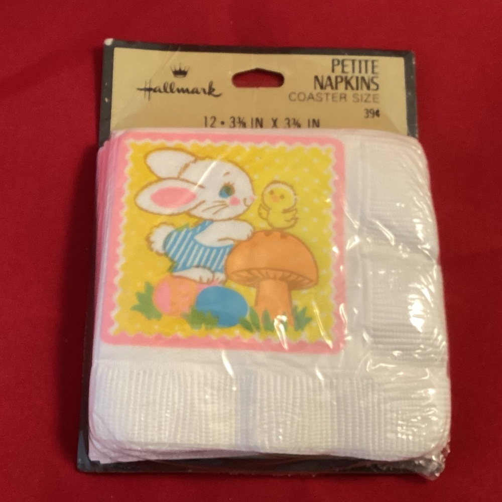New old stock Hallmark bunny small paper napkins